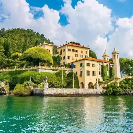 Casa Agatha Lenno- Luxury Air Conditioned Village By Italian
